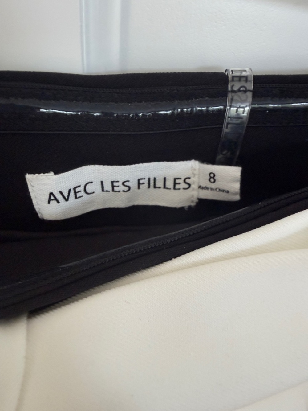 NWOT Avec Les Filles Black Strapless Top with White Bow - Picture 2 of 5